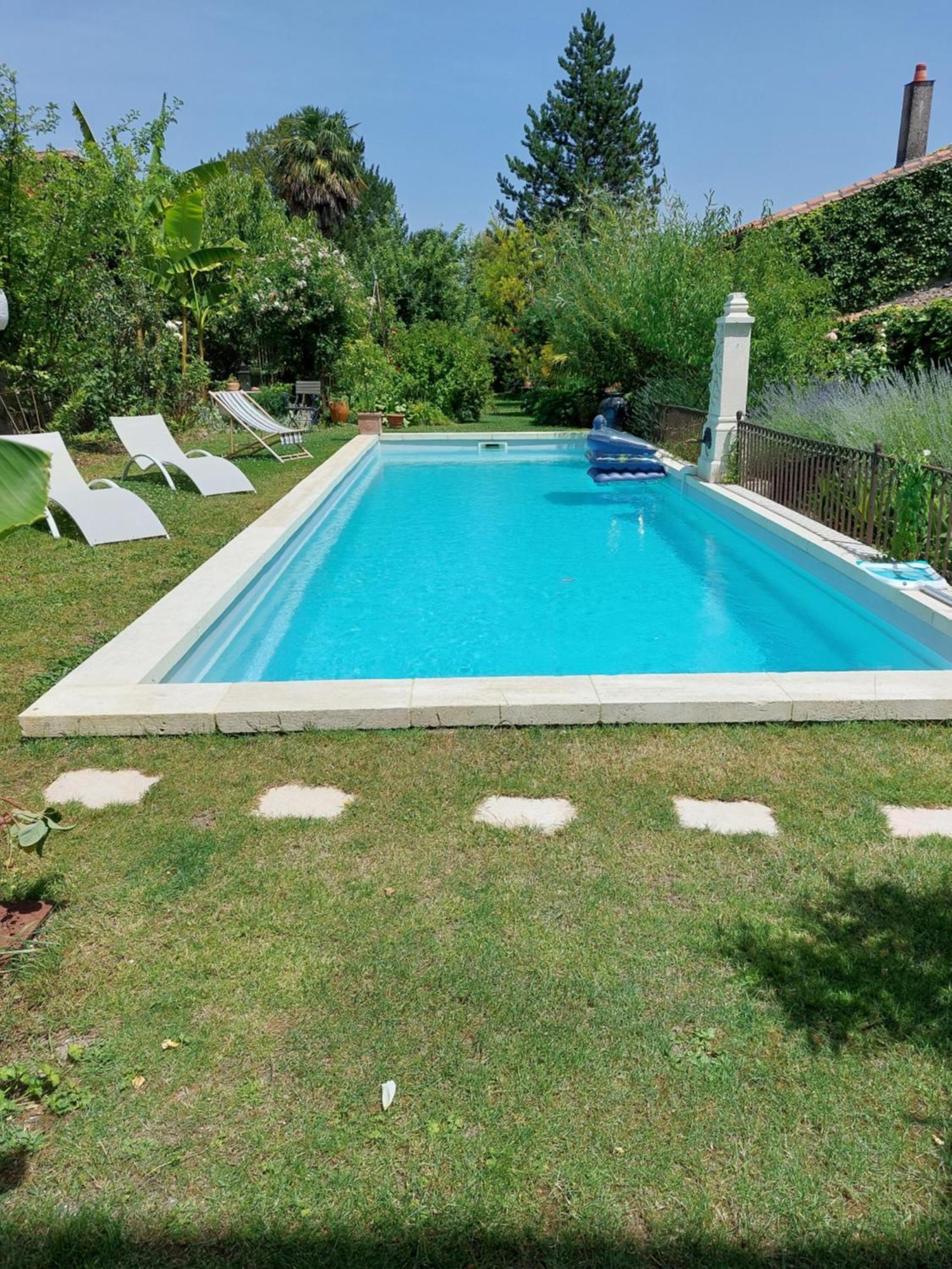 La Gueriniere Bella Romantica Châteauneuf-sur-Charente Exterior foto